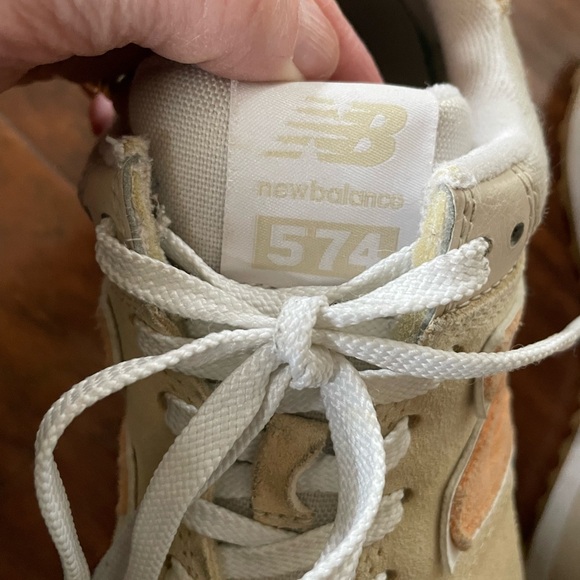 New Balance 574 - Calm Taupe Nimbus Cloud Colorway- Women’s 8 - Picture 7 of 10